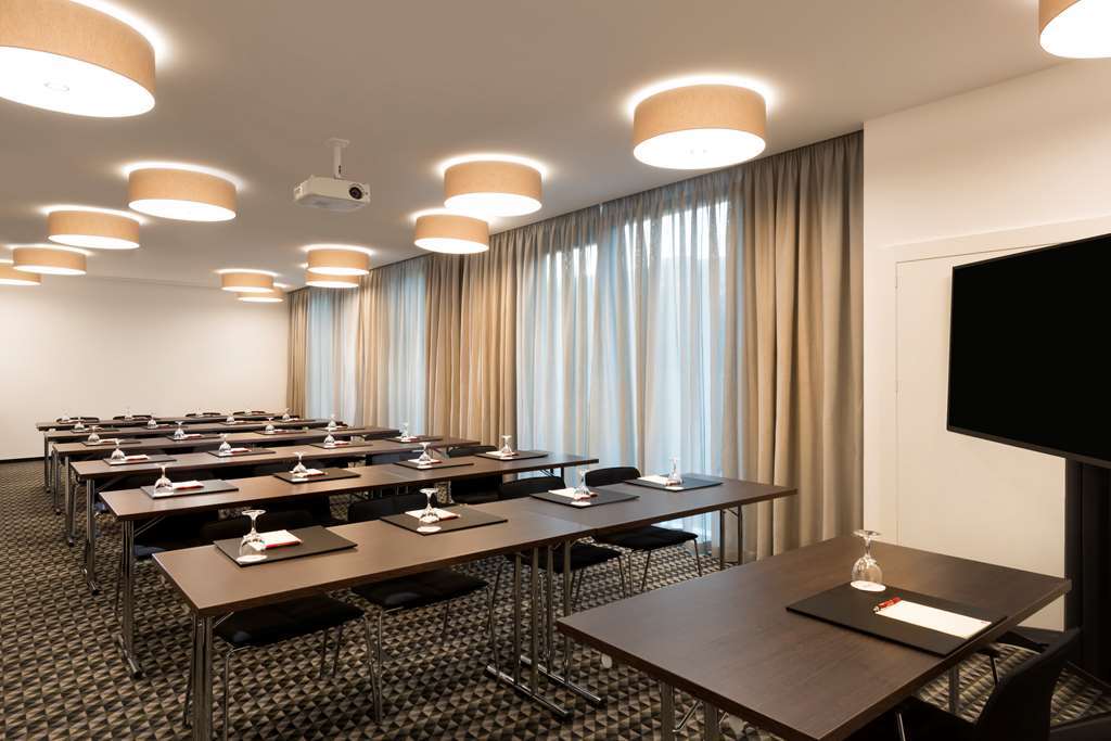 Adina Apartment Hotel Leipzig Instalações foto