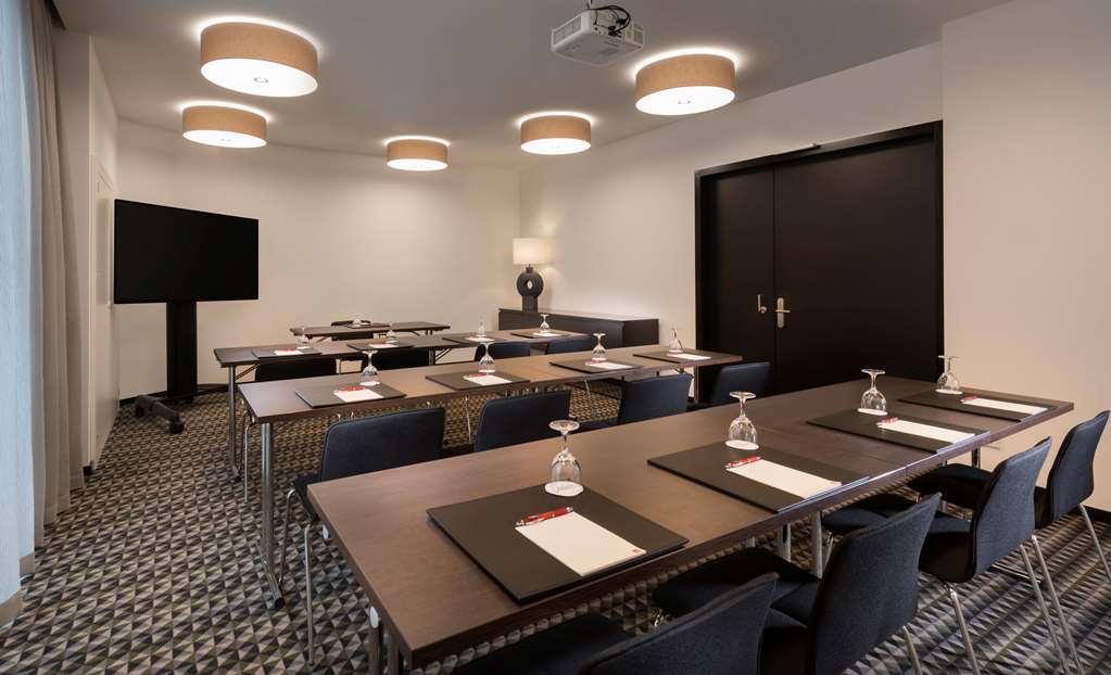Adina Apartment Hotel Leipzig Instalações foto