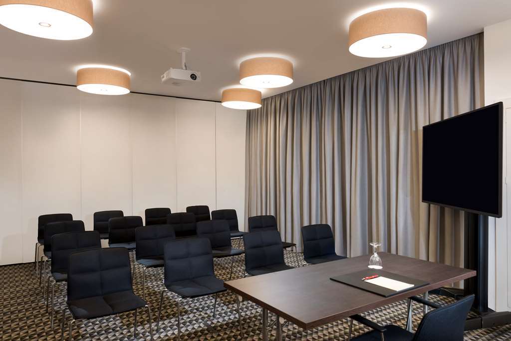 Adina Apartment Hotel Leipzig Instalações foto