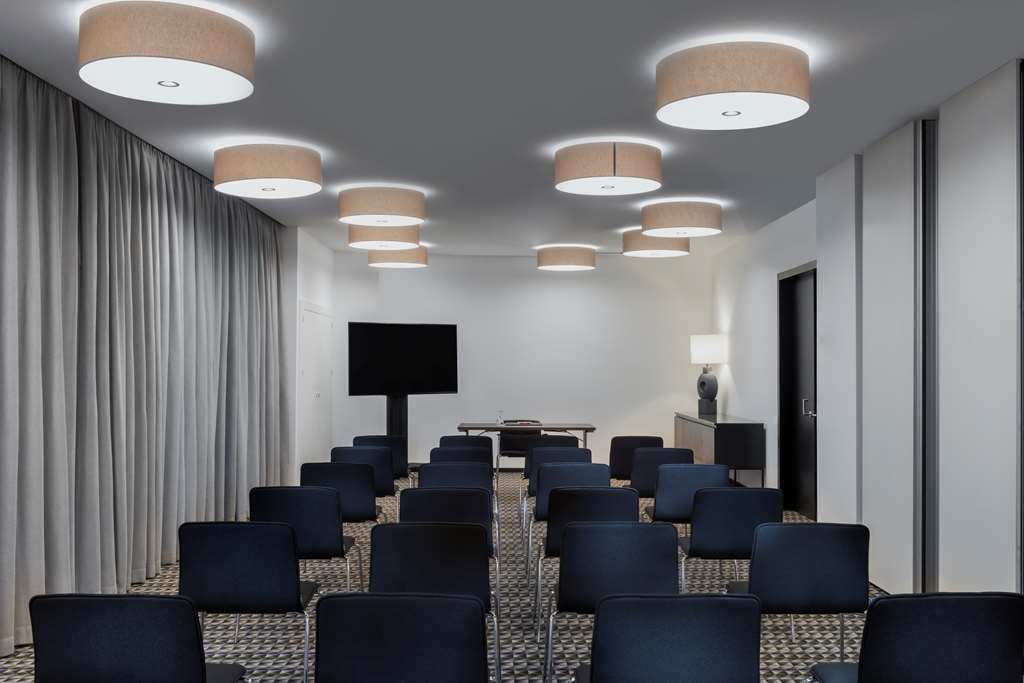 Adina Apartment Hotel Leipzig Instalações foto